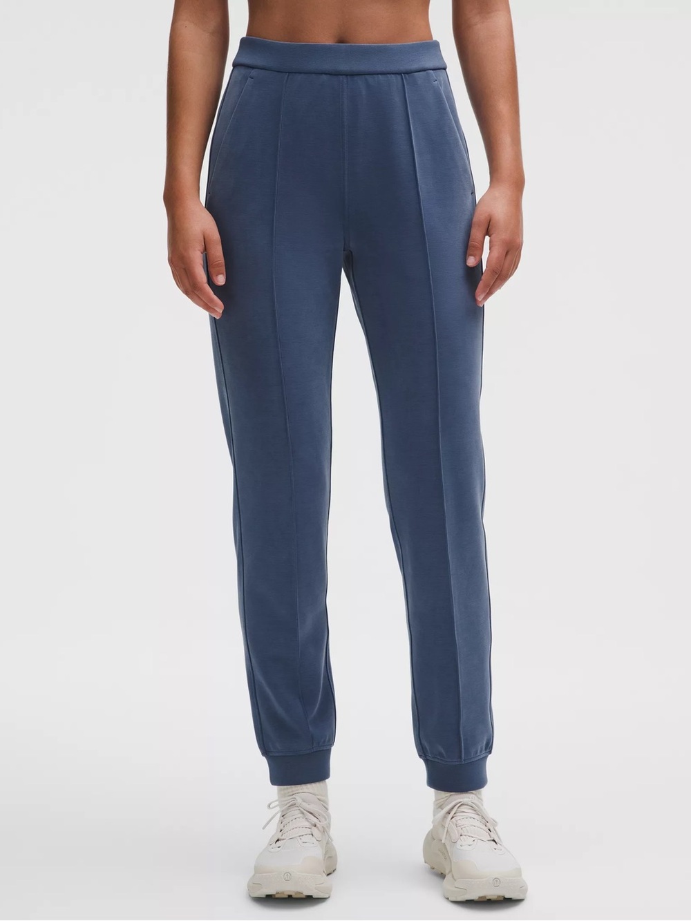 Lululemon Softstreme Classic-Fit High-Rise Jogger in Blue Twill size XXXS